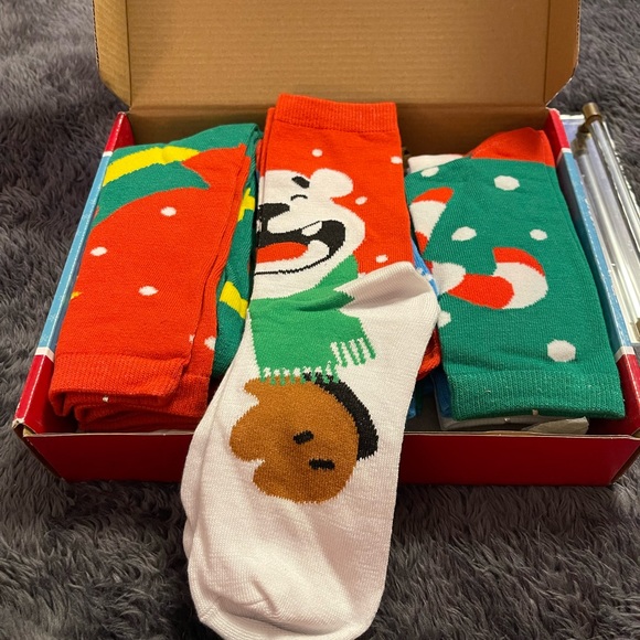 JOYIN 12 Pairs Warm Soft Cotton Christmas Socks Set for Christmas - NWT - Picture 9 of 15